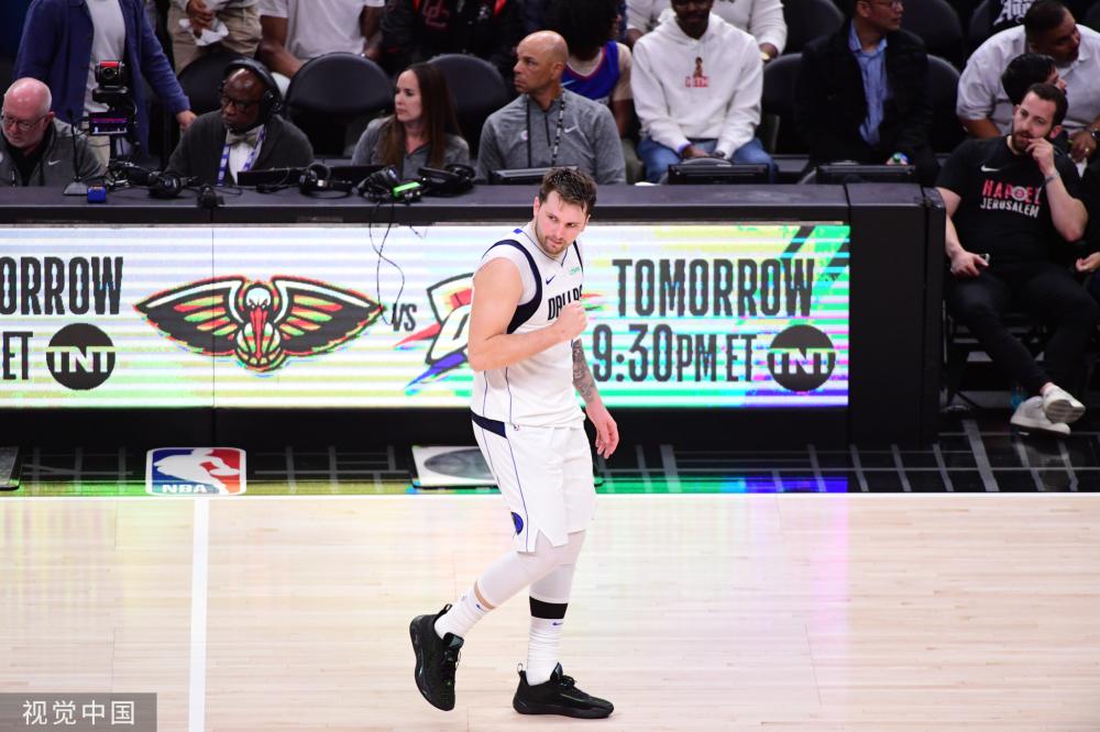 使得两人即 使得两人即