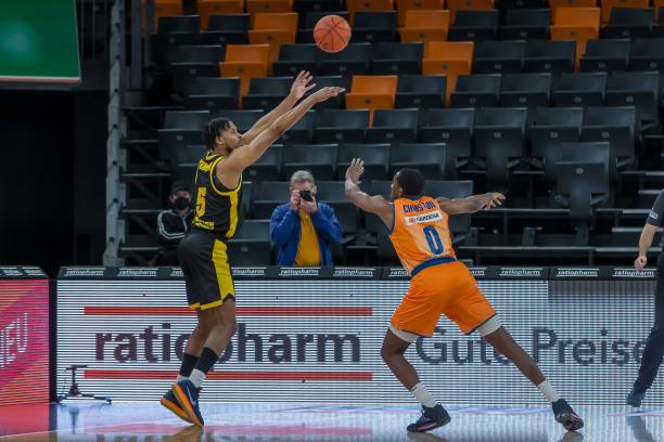 平等的游戏 平等的游戏