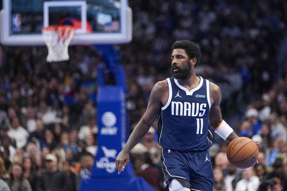 防守的同时 防守的同时